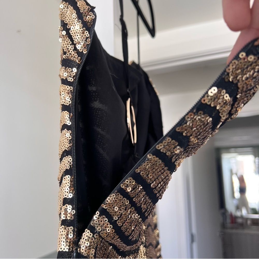 H:ours Lexie Gold Midi Dress- XS - Picture 9 of 12